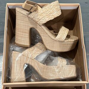 Soda Beige Platform Sandals